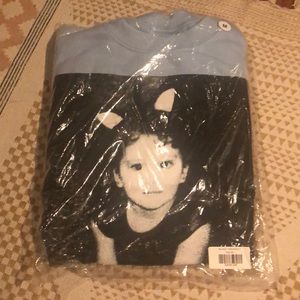 AGB27 Sweatshirt, Size M